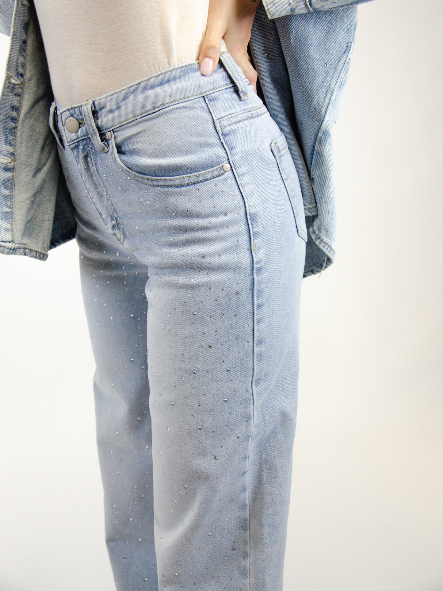 Jeans a palazzo con strass