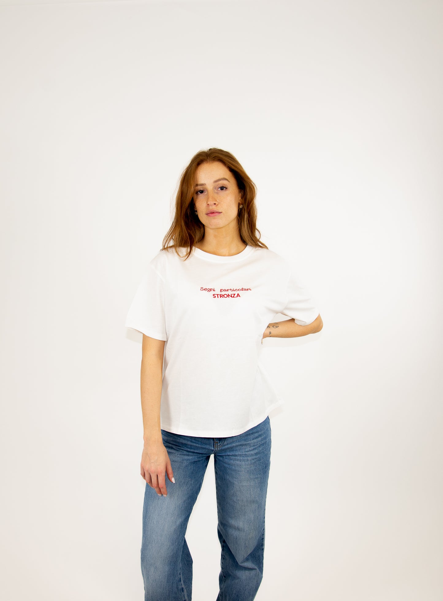 T-shirt '' Segni particolari stronza ''