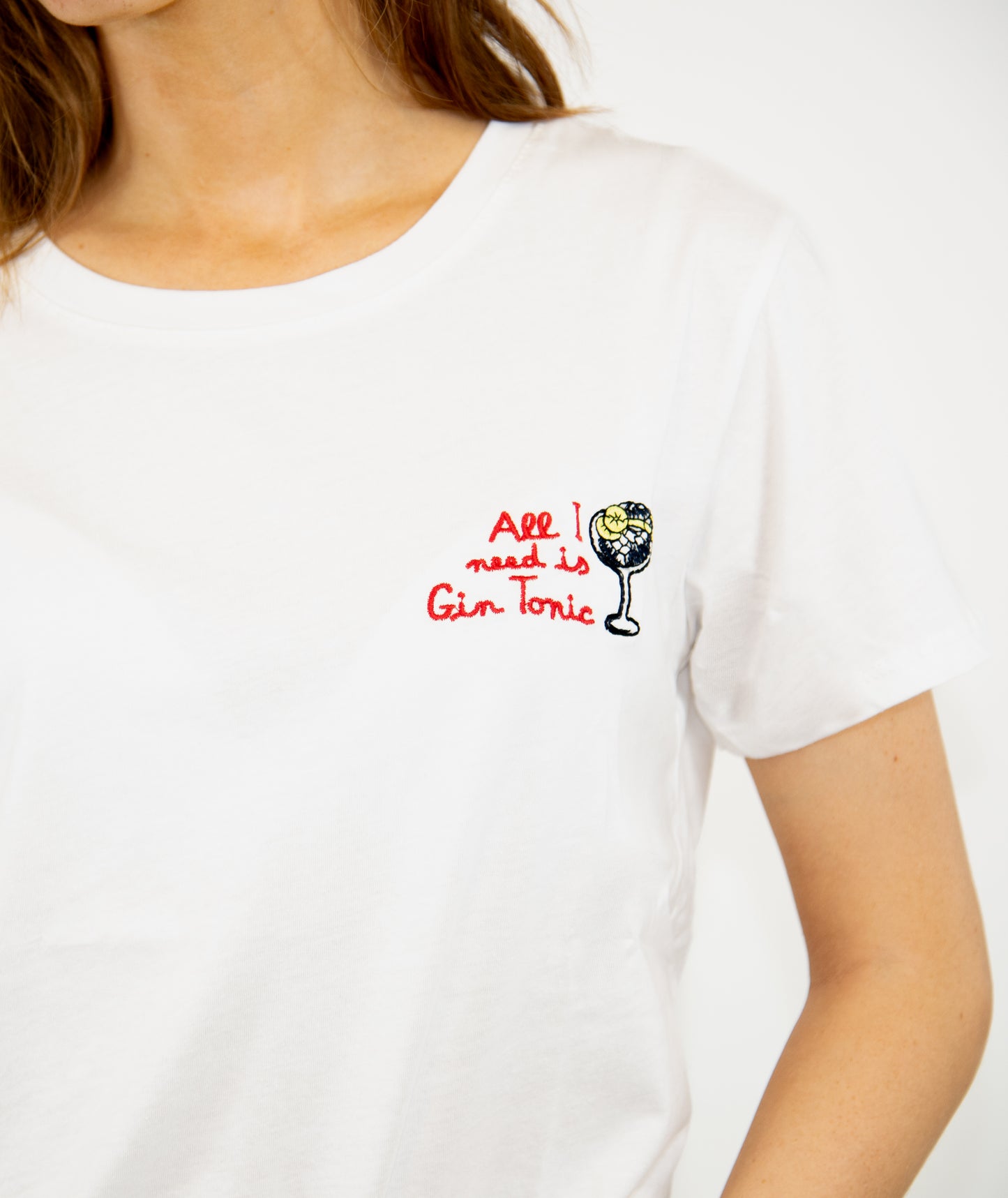 T-shirt '' All i need is gin-tonic ''